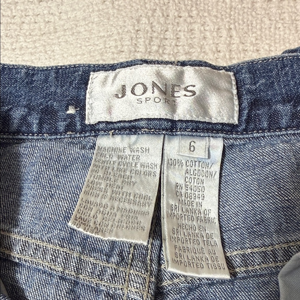 Jones Sport Blue Denim Jeans women's size 6 - Picture 2 of 8